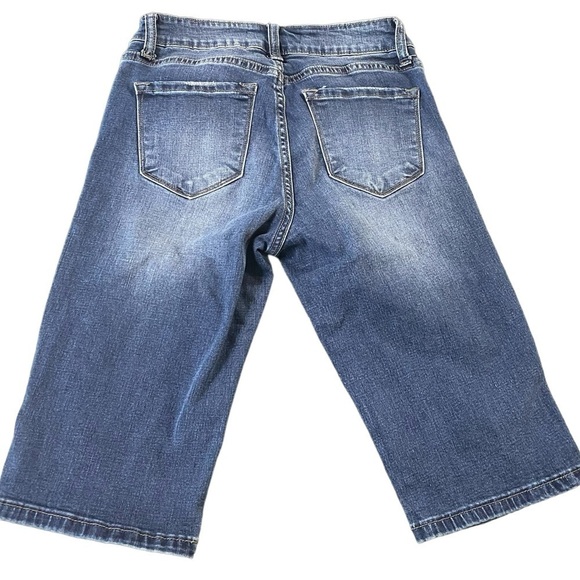 KanCan Blue Distressed Denim Bermuda Jean Shorts Size 3/25 - Picture 3 of 4